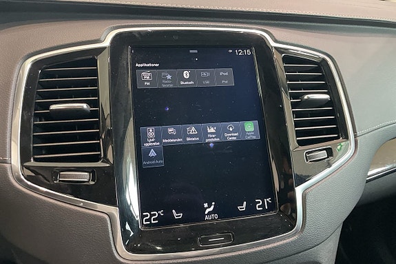 Volvo XC90 25 of 27