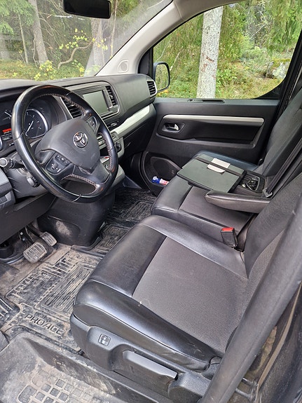 Toyota Proace 6 of 8