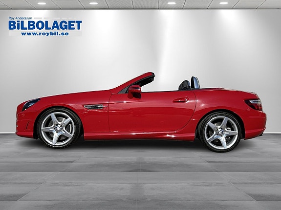 Mercedes-Benz SLK200 2 of 16