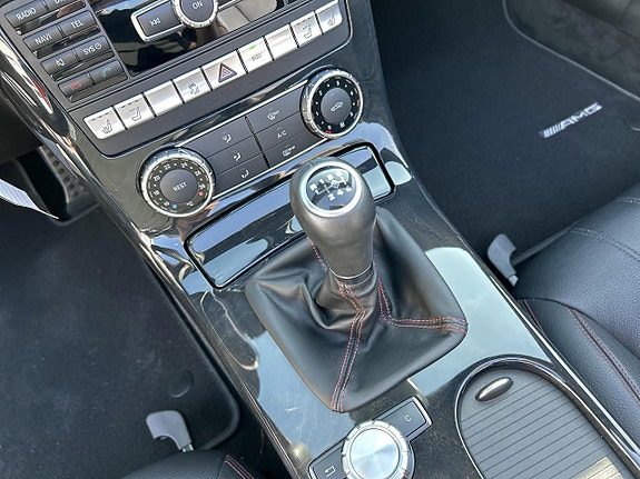 Mercedes-Benz SLK200 14 of 16