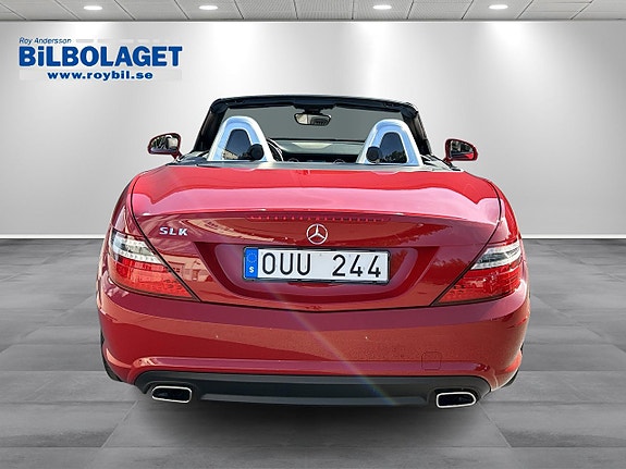 Mercedes-Benz SLK200 5 of 16