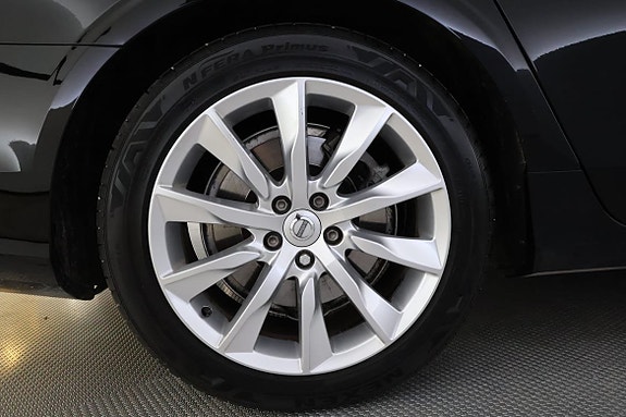 Volvo V90 10 of 18