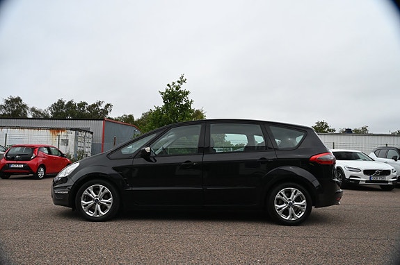 Ford S-MAX 3 of 11