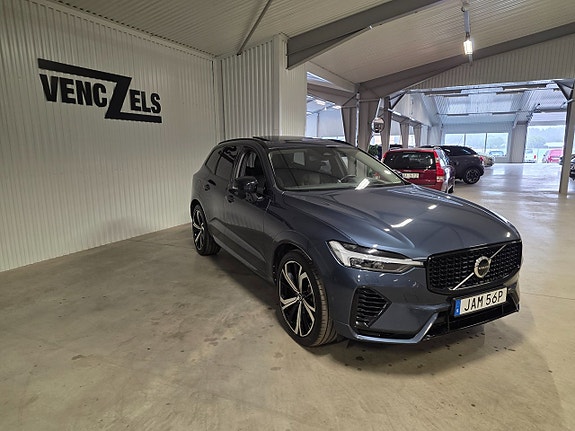 Volvo XC60 2 of 14