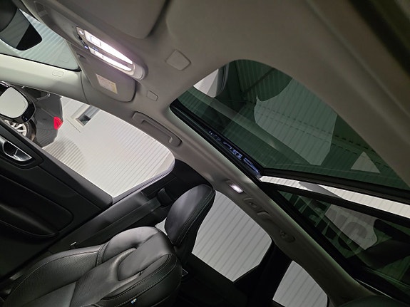Volvo XC60 6 of 14