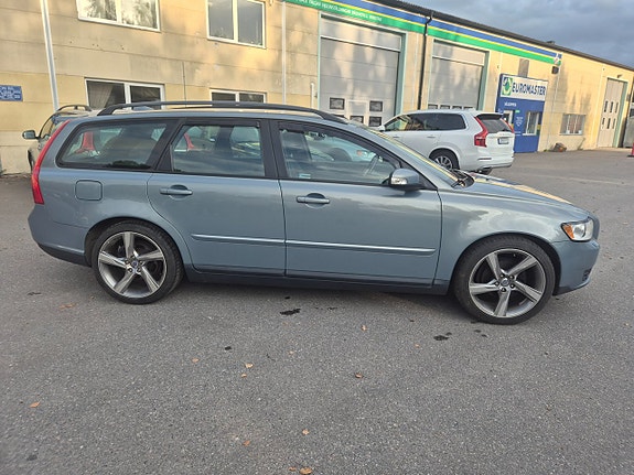 Volvo V50 6 of 18