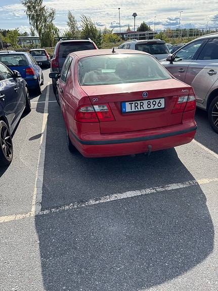 Saab 9-5 3 of 4