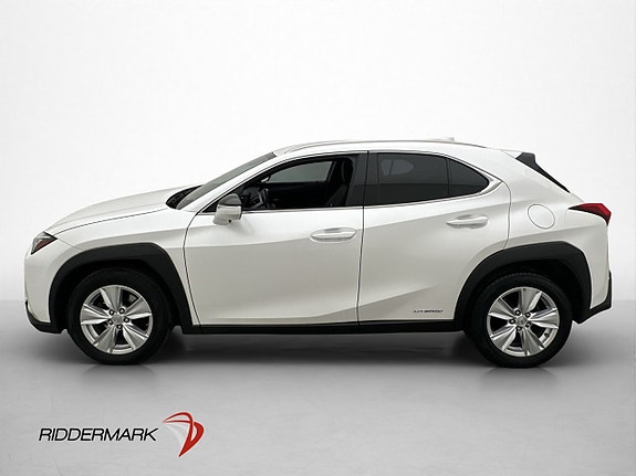 Lexus UX250h 4 of 30