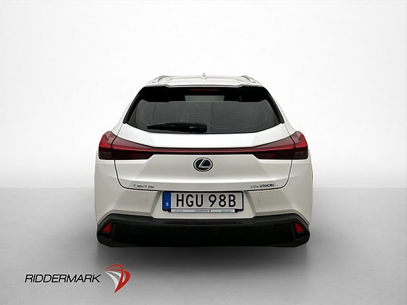 Lexus UX250h 6 of 30