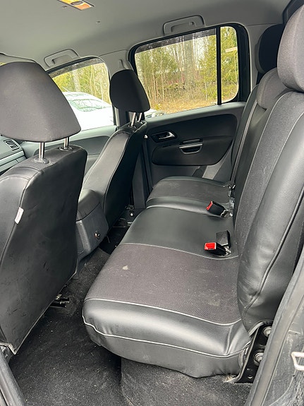 Volkswagen Amarok 6 of 7