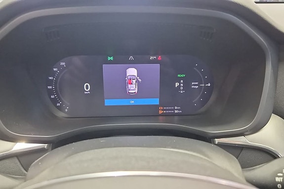Volvo XC60 17 of 30