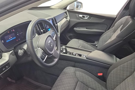 Volvo XC60 18 of 30