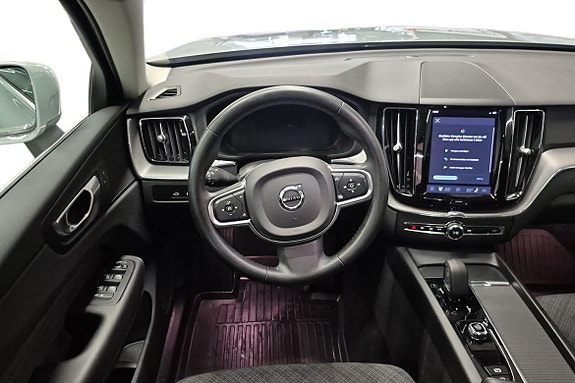 Volvo XC60 16 of 30