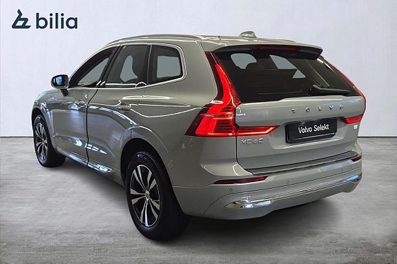 Volvo XC60 8 of 30