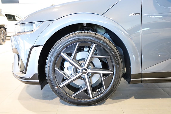 Hyundai Ioniq 5 5 of 30