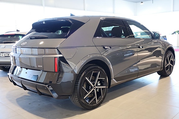 Hyundai Ioniq 5 4 of 30