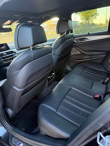 BMW 540i 8 of 10