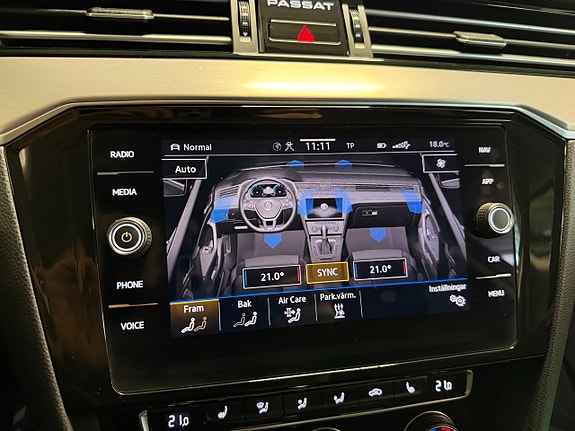 Volkswagen Passat 22 of 22