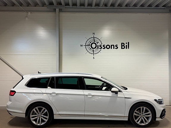 Volkswagen Passat 7 of 22