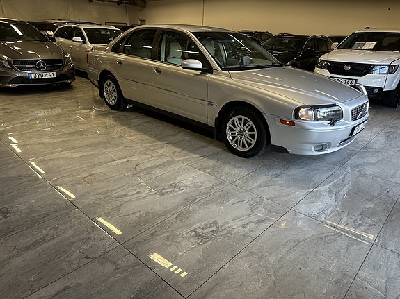 Volvo S80 2 of 22
