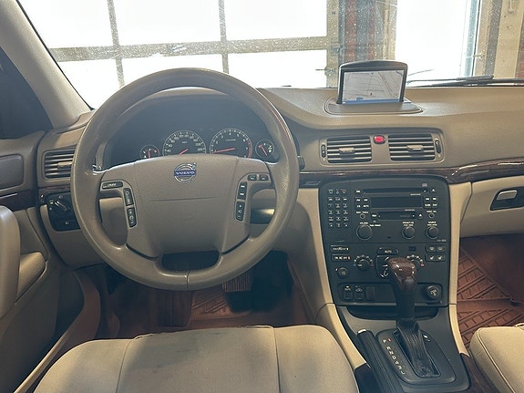 Volvo S80 10 of 22