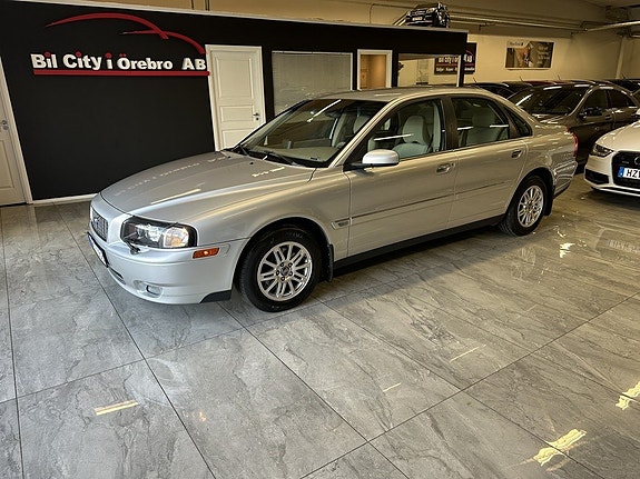 Volvo S80 3 of 22