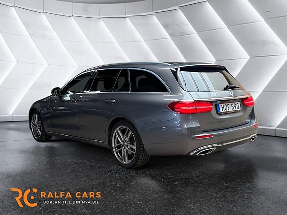 Mercedes-Benz E220 4 of 23
