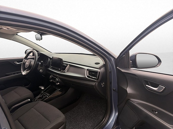 Kia Rio 20 of 26