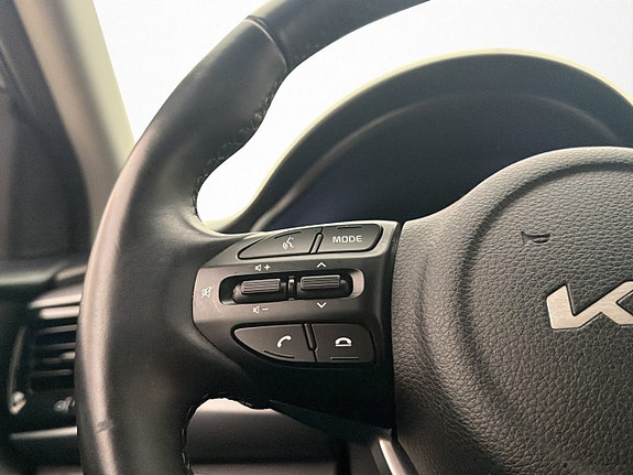 Kia Rio 12 of 26