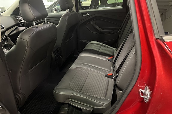 Ford Kuga 9 of 11