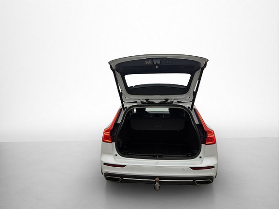 Volvo V60 27 of 30