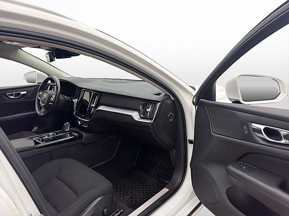 Volvo V60 24 of 30
