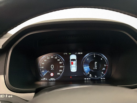 Volvo S90 17 of 30