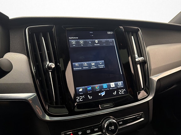 Volvo S90 25 of 30