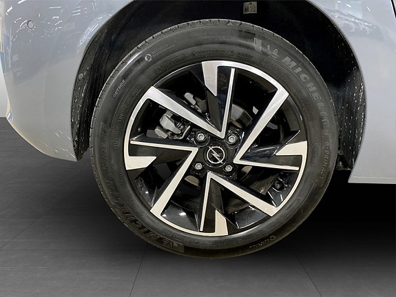 Opel Corsa 17 of 18