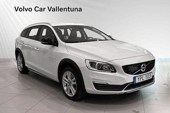 Volvo V60 Cross Country 6 of 20
