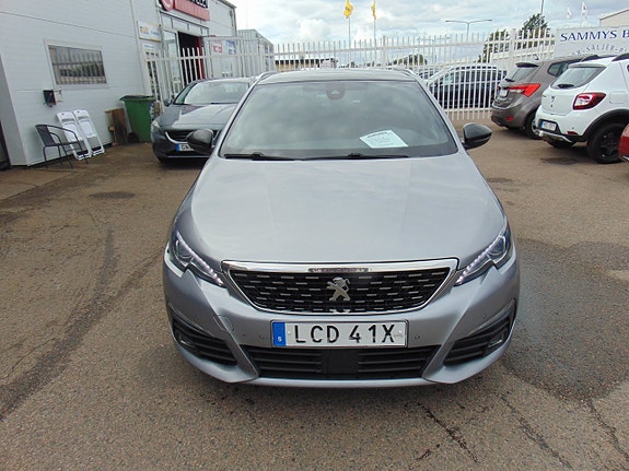Peugeot 308 SW 3 of 11