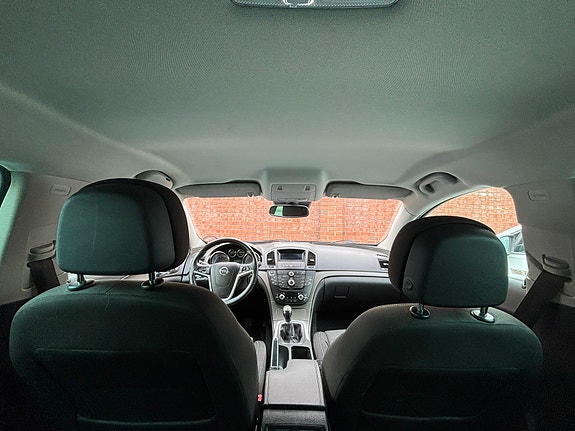 Opel Insignia 7 of 9