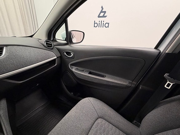 Renault Zoe 21 of 21