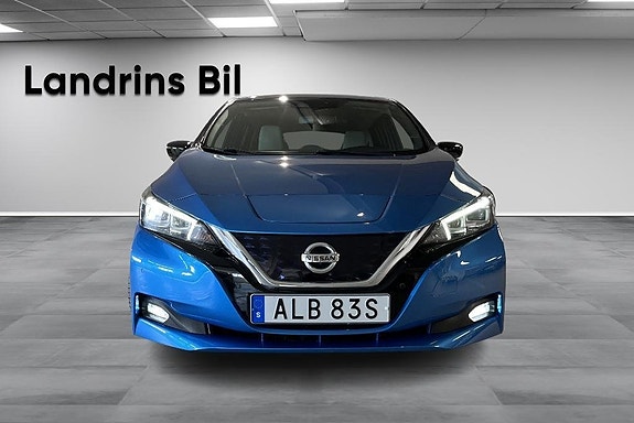 Nissan Leaf 2 of 15