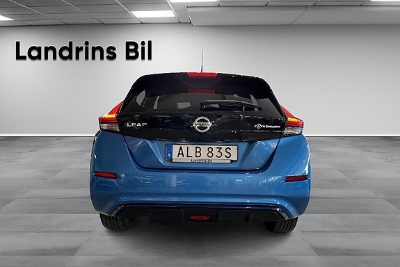 Nissan Leaf 5 of 15
