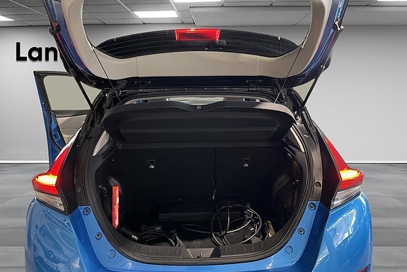 Nissan Leaf 14 of 15