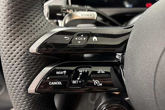 Mercedes-Benz E53 20 of 25