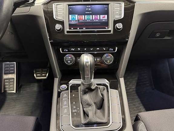 Volkswagen Passat Alltrack 20 of 22