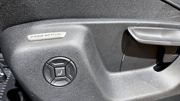 Volkswagen Tayron 18 of 23
