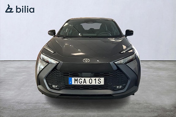 Toyota C-HR 6 of 21