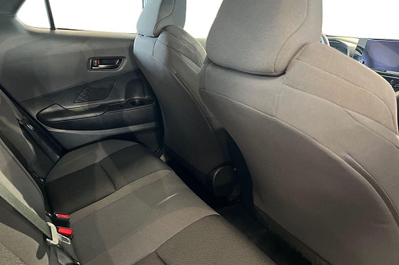 Toyota C-HR 9 of 21