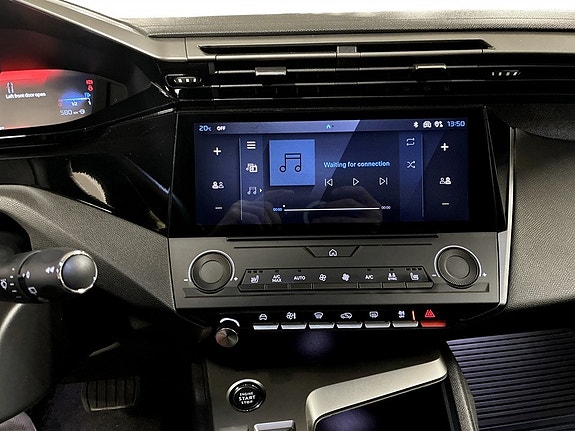 Peugeot 308 SW 12 of 19
