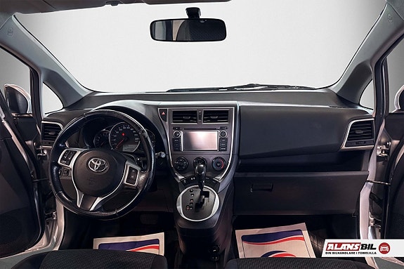 Toyota Verso-S 10 of 10