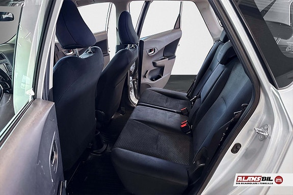 Toyota Verso-S 6 of 10